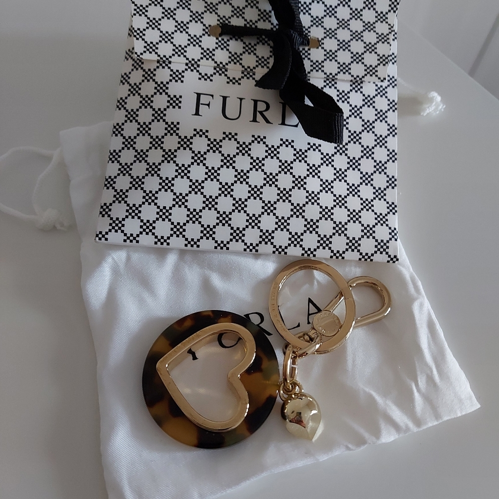 FURLA key chain